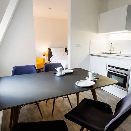 באיירוט Apartmenthaus Koenigsallee מראה חיצוני תמונה