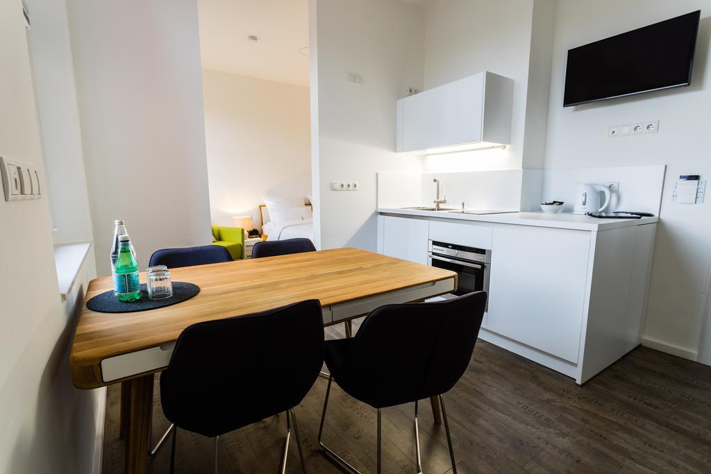 באיירוט Apartmenthaus Koenigsallee מראה חיצוני תמונה