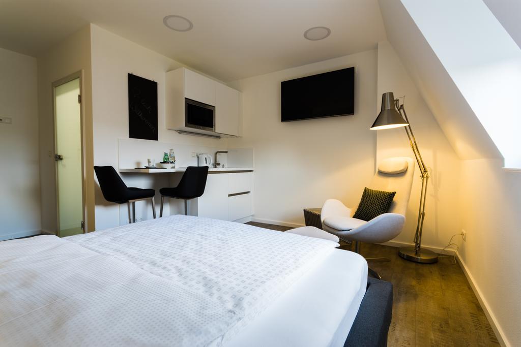 באיירוט Apartmenthaus Koenigsallee מראה חיצוני תמונה
