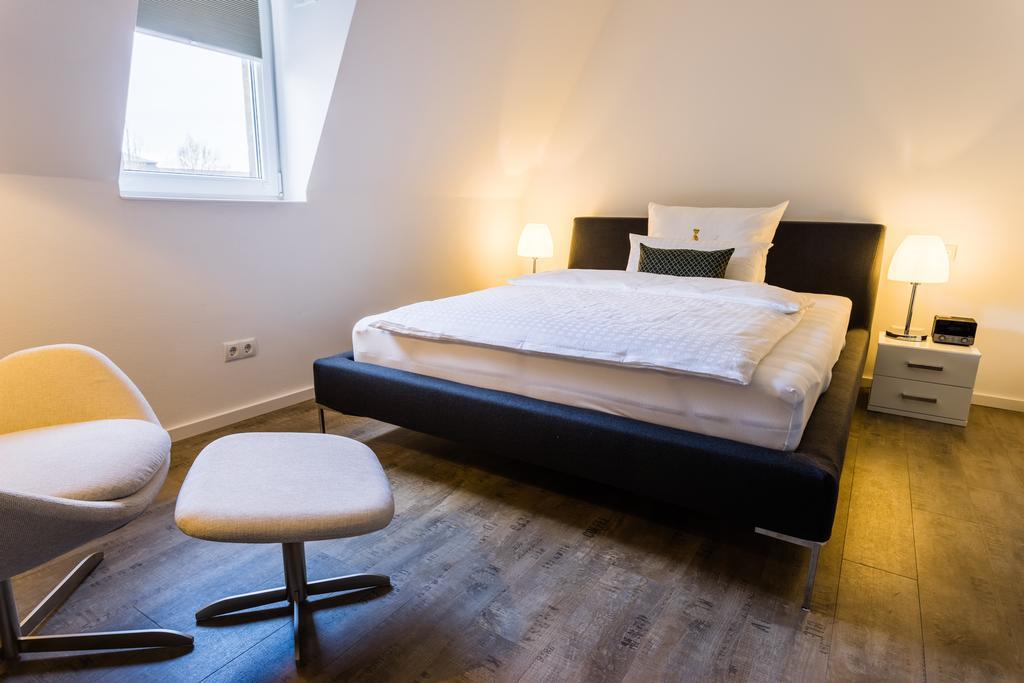 באיירוט Apartmenthaus Koenigsallee מראה חיצוני תמונה