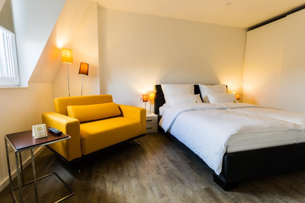 באיירוט Apartmenthaus Koenigsallee מראה חיצוני תמונה